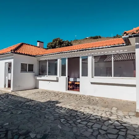 Quinta Da Vela Vakantiehuis *