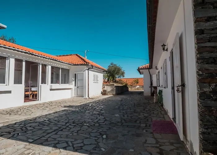 Quinta Da Vela * Meirinhos