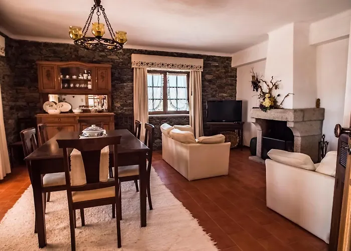 Tatil Evi Quinta Da Vela *